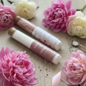 tube de sel blanc personnalisé mariage 90 gr cadeaux invités
